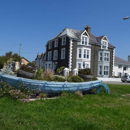 Craig-Y-Mor Hotel Criccieth Exterior foto
