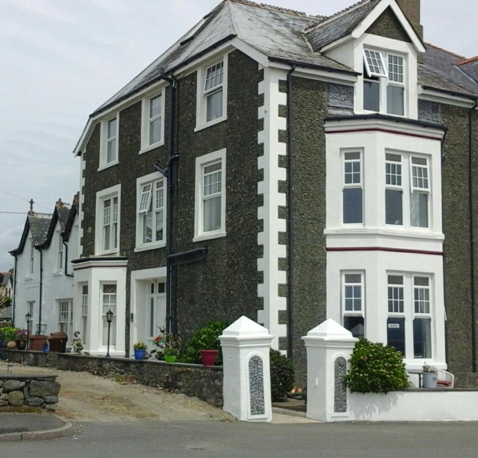 Craig-Y-Mor Hotel Criccieth Exterior foto